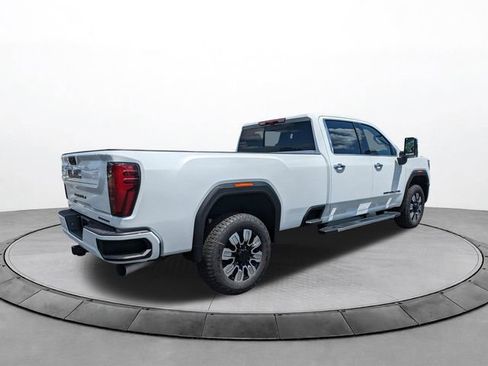 New 2026 GMC Sierra 2500 Denali w/ Denali Reserve Package AWD/4WD image 4