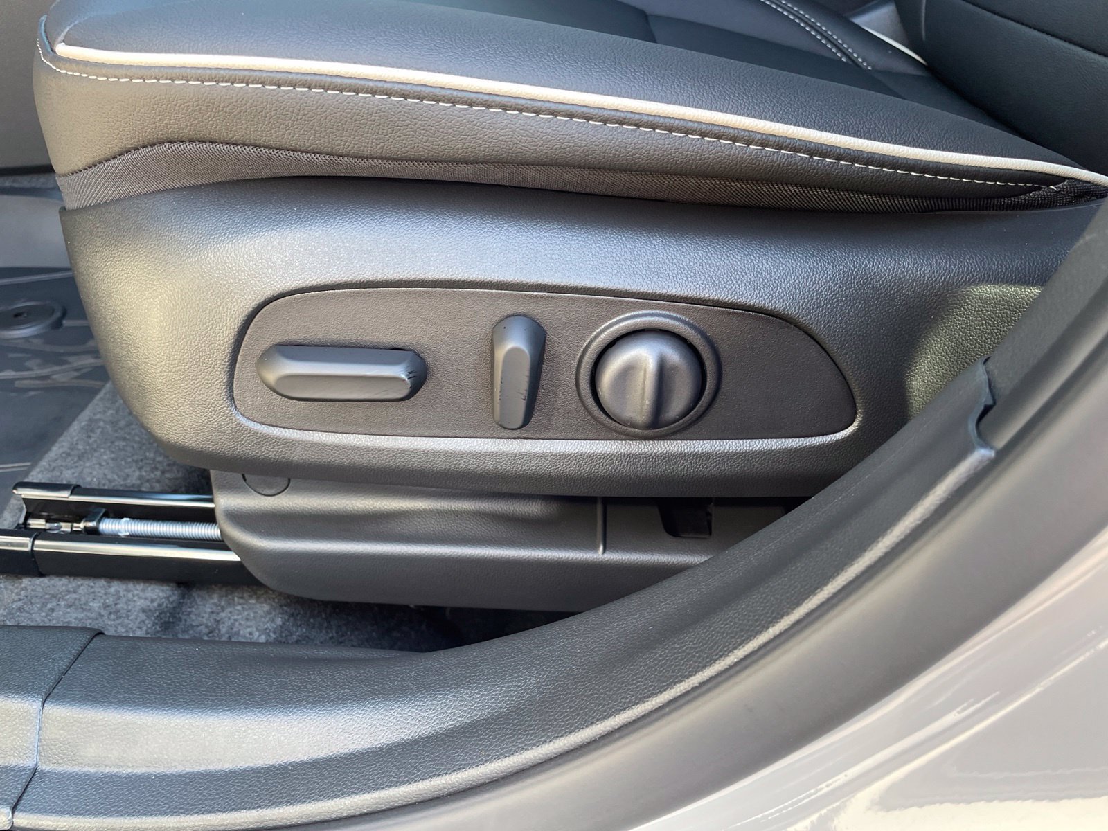 New 2026 Buick Envista Sport Touring w/ Studio Series FWD image 15
