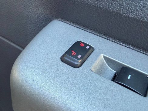 Used 2016 Ford F250 Lariat w/ Lariat Ultimate Package image 20