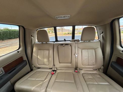 Used 2010 Ford F150 Lariat RWD image 30