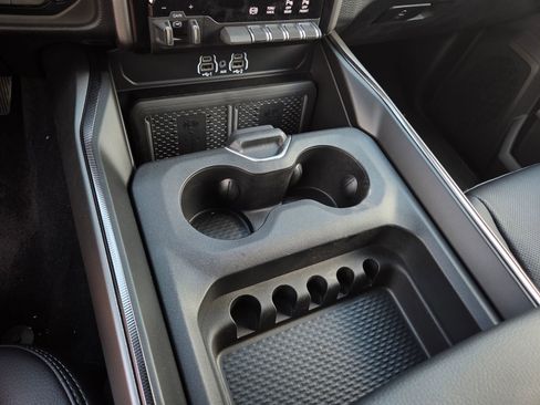 New 2026 RAM 2500 Rebel AWD/4WD image 10