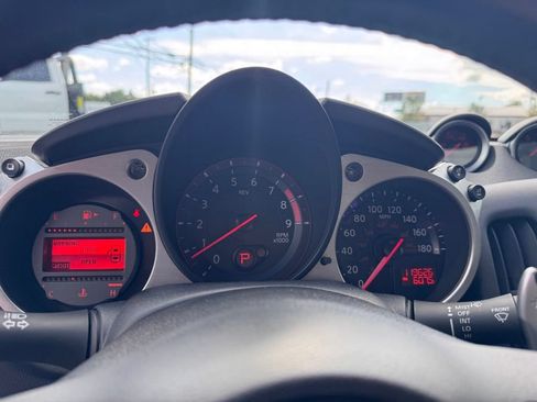 Used 2014 Nissan 370Z Touring w/ Sport Package RWD image 17