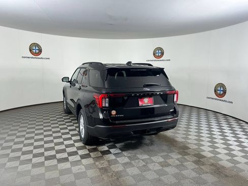 New 2026 Ford Explorer Active AWD/4WD image 21