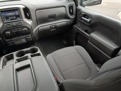 Used 2021 Chevrolet Silverado 1500 Custom AWD/4WD image 11