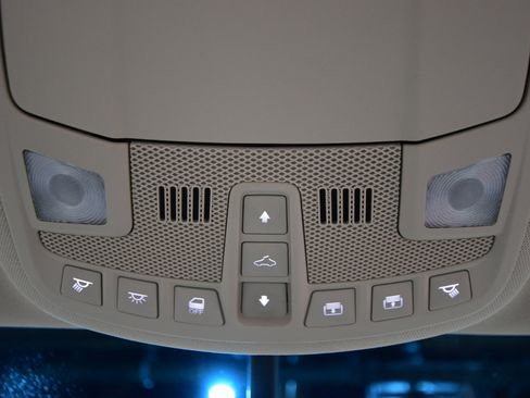 Used 2016 Lincoln MKZ AWD w/ Equipment Group 300A Reserve image 39