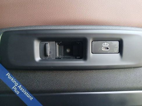 Used 2020 BMW X5 sDrive40i w/ Premium Package image 16