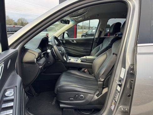 Used 2024 Genesis GV80 2.5T image 22