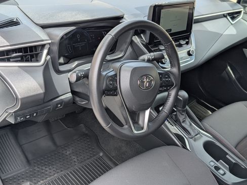 Used 2026 Toyota Corolla SE FWD image 14