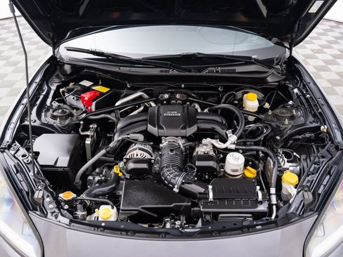 Used 2023 Toyota GR86 Premium w/ ALL Weather Mat Package (TMS) image 27