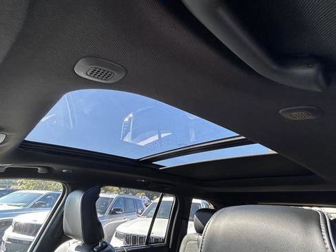 New 2025 Jeep Grand Cherokee Overland image 20