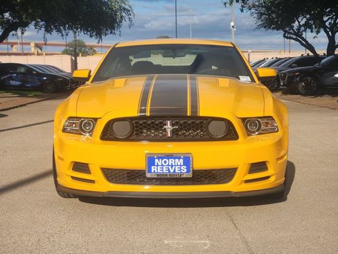 Used 2013 Ford Mustang Boss 302 w/ Boss 302 Accessory Pkg RWD image 2