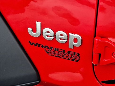 Used 2018 Jeep Wrangler Unlimited Sport S image 25