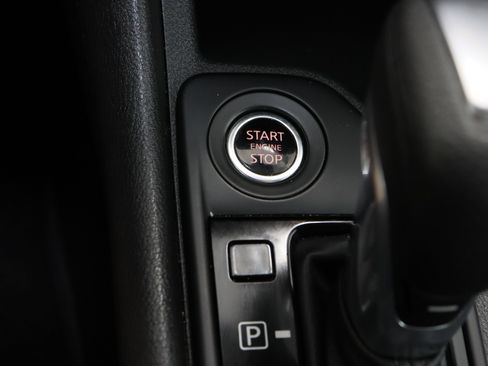 Used 2025 Nissan Sentra S FWD image 17