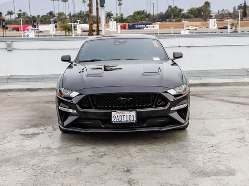 Used 2021 Ford Mustang GT Premium w/ Equipment Group 401A image 3