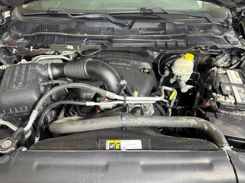 Used 2016 RAM 1500 Big Horn AWD/4WD image 9