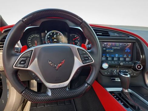 Used 2019 Chevrolet Corvette ZR1 RWD image 16