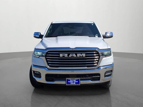 Used 2025 RAM 1500 Laramie AWD/4WD image 2