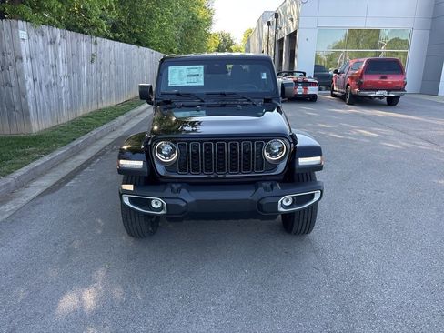 New 2026 Jeep Gladiator Sport AWD/4WD image 8