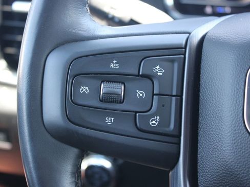 Used 2025 GMC Sierra 2500 Denali Ultimate image 24