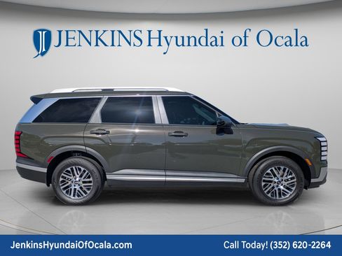 New 2026 Hyundai Palisade SEL FWD image 2