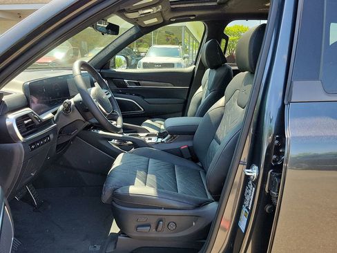 Used 2024 Kia Telluride SX image 6