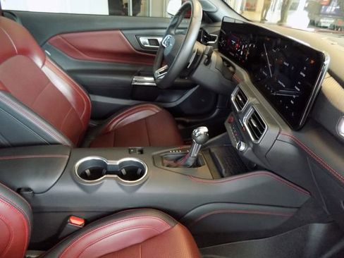 Used 2024 Ford Mustang GT Premium RWD image 27