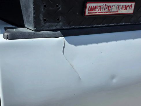 Used 2018 Chevrolet Silverado 2500 W/T AWD/4WD image 29