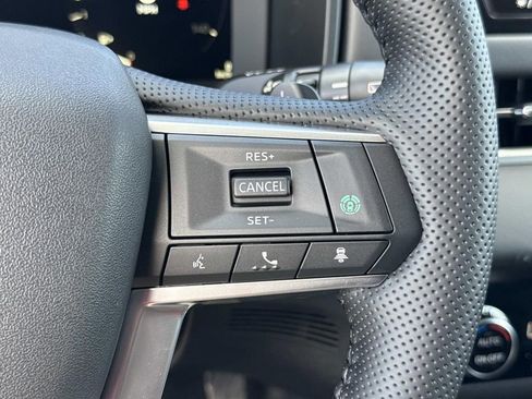 New 2026 Mitsubishi Outlander SE FWD image 36