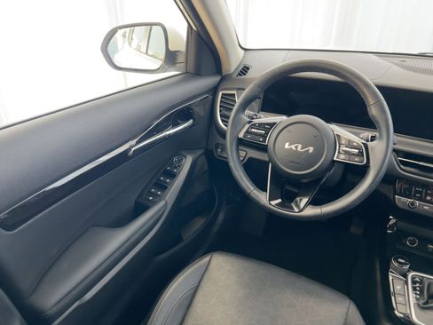 Used 2025 Kia Seltos EX w/ EX Sunroof Package image 33