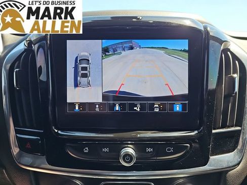 Used 2023 Chevrolet Traverse RS AWD/4WD image 14