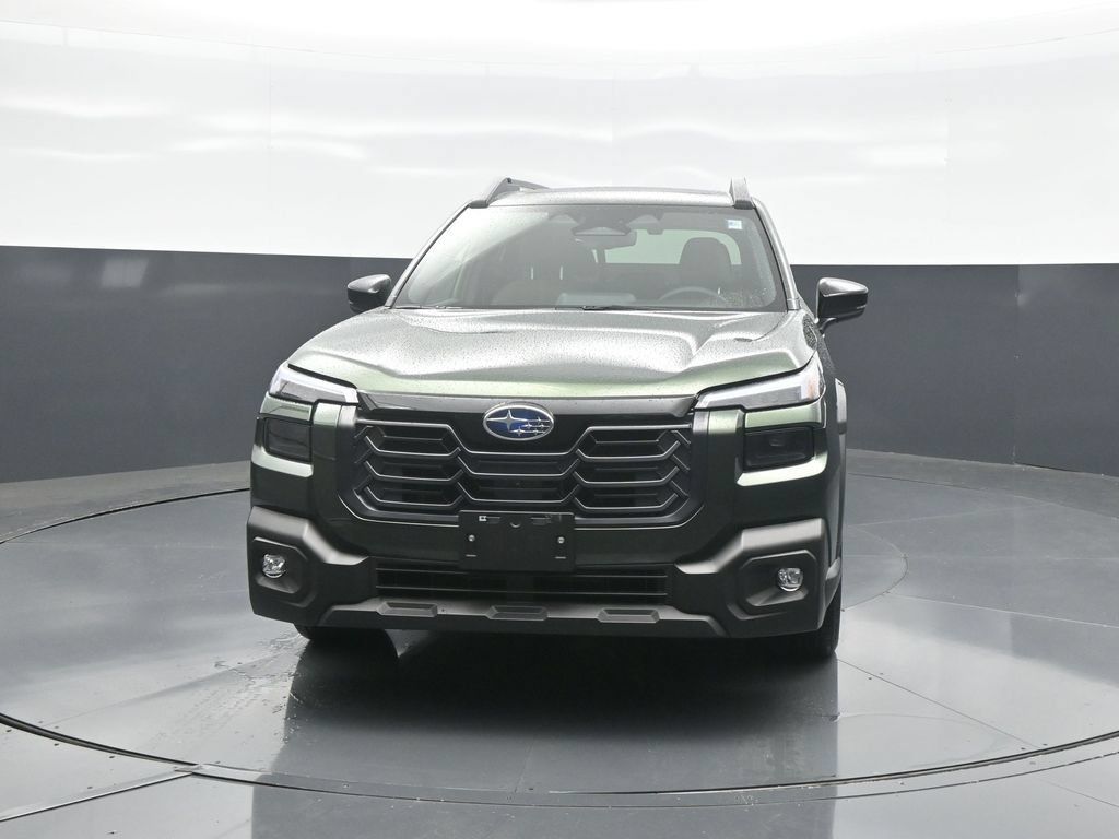 Used 2026 Subaru Outback Touring XT AWD/4WD image 2