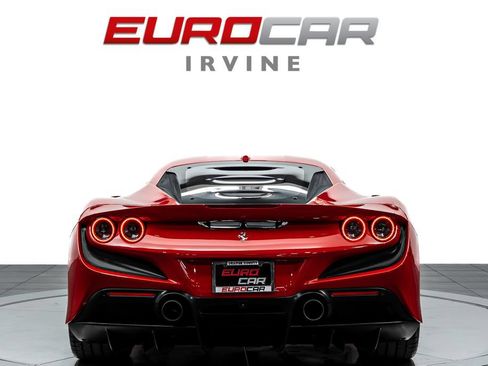 Used 2021 Ferrari F8 Tributo RWD image 4
