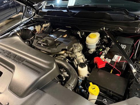 Used 2024 RAM 3500 Big Horn w/ Night Edition image 25