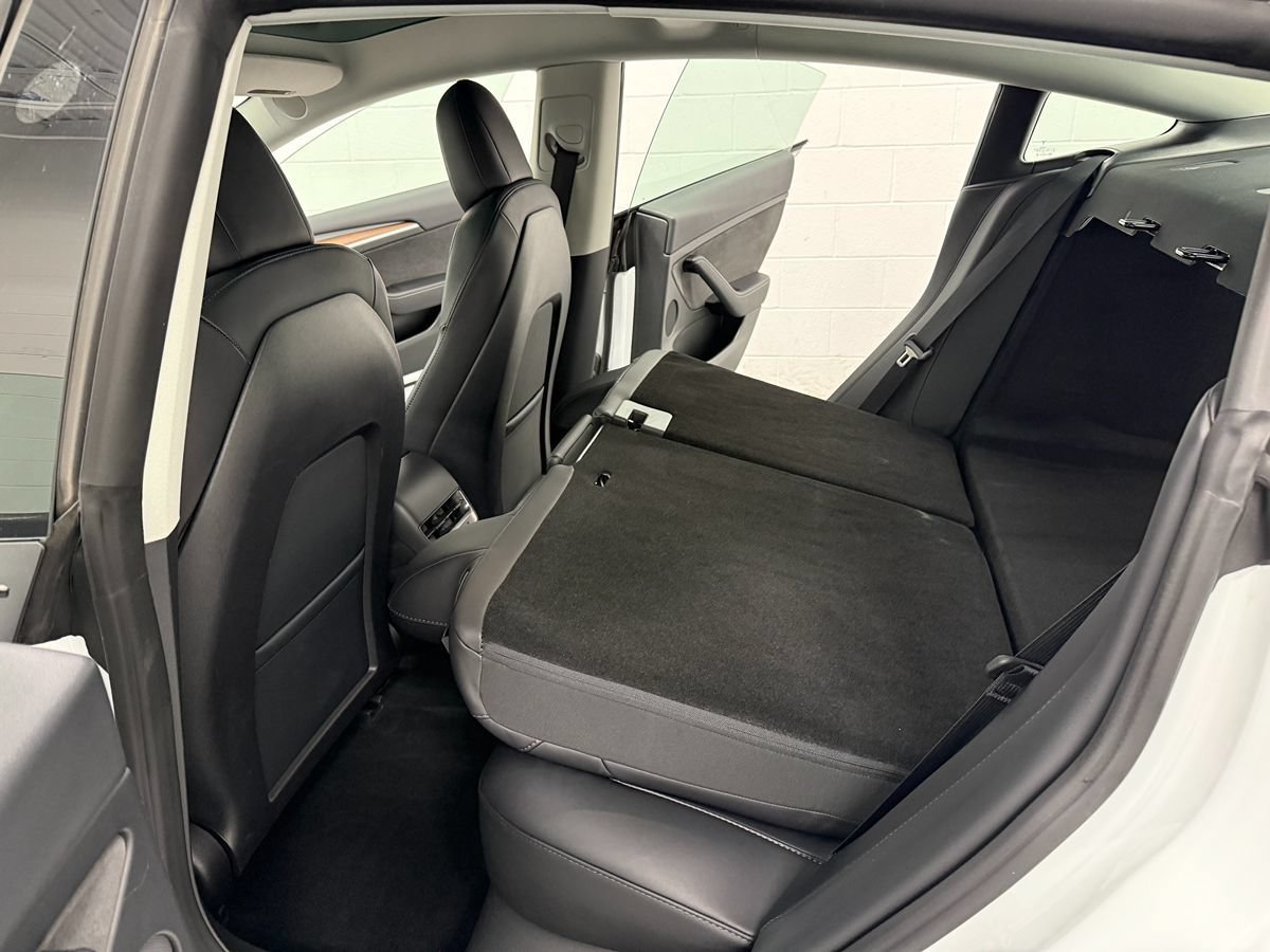 Used 2023 Tesla Model 3 Standard Range RWD image 13