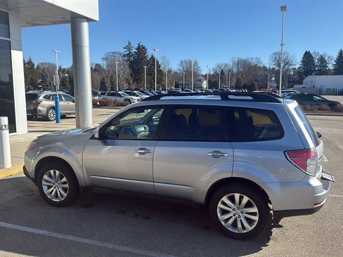 Used 2012 Subaru Forester 2.5X Premium image 17