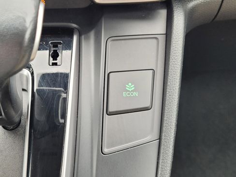 Used 2017 Honda CR-V EX-L image 17