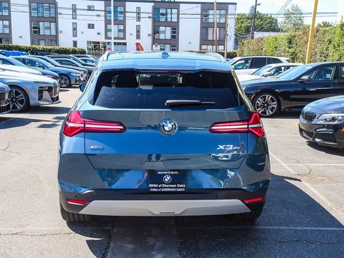 New 2026 BMW X3 xDrive30 w/ Premium Package AWD/4WD image 9
