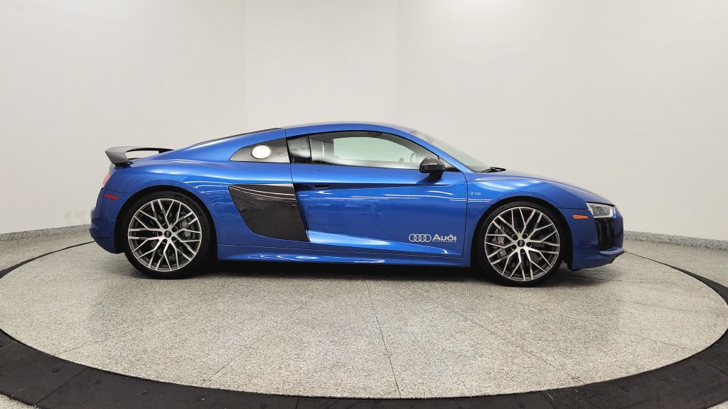 Used 2017 Audi R8 V10 plus w/ 20" Wheel Package AWD/4WD image 6