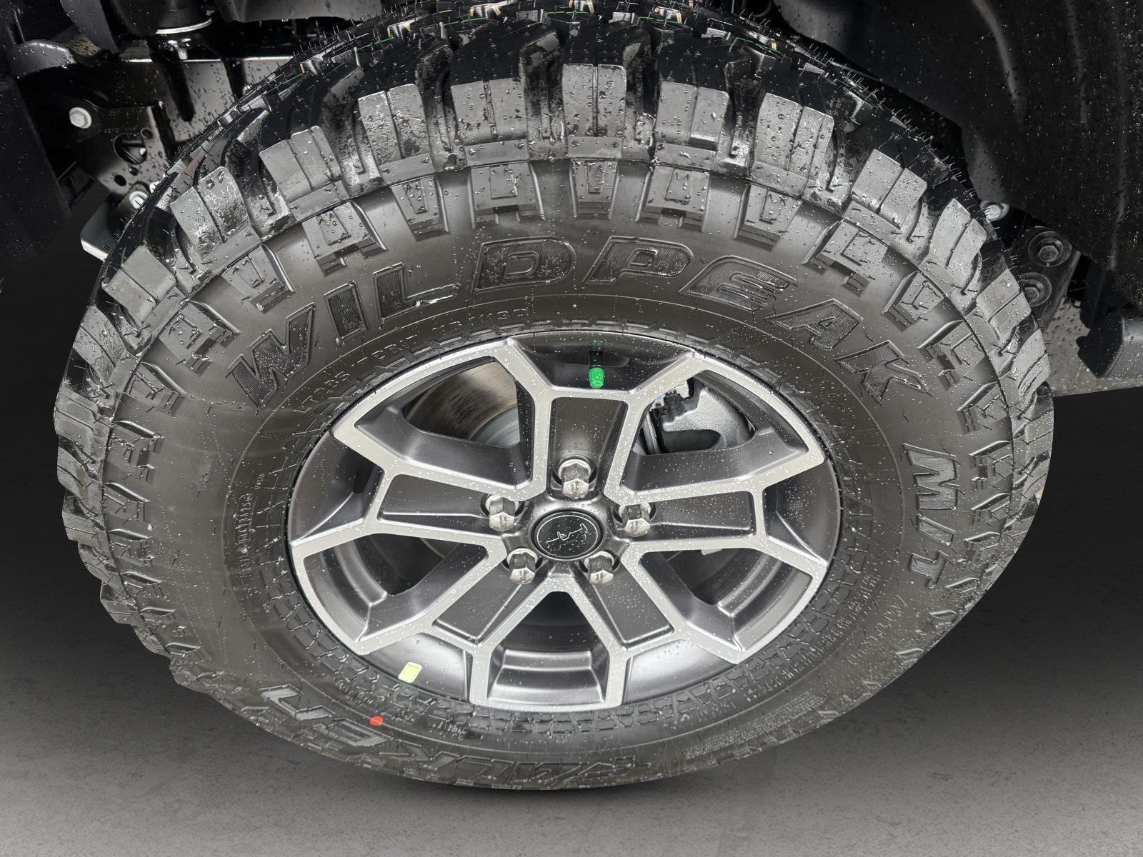 New 2026 Jeep Gladiator Mojave AWD/4WD image 32