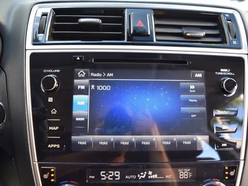 Used 2018 Subaru Outback 3.6R Touring AWD/4WD image 61