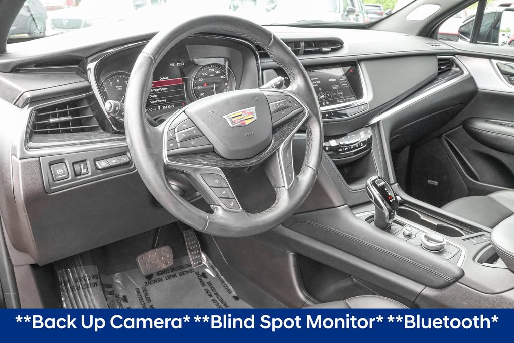 Used 2024 Cadillac XT5 Premium Luxury w/ Technology Package AWD/4WD image 5