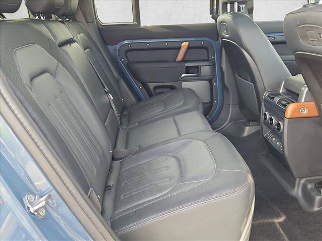 Used 2021 Land Rover Defender 110 X-Dynamic SE AWD/4WD image 22