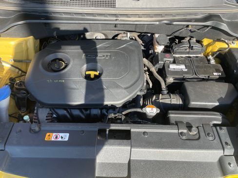 Used 2015 Kia Soul + w/ Primo Package FWD image 24
