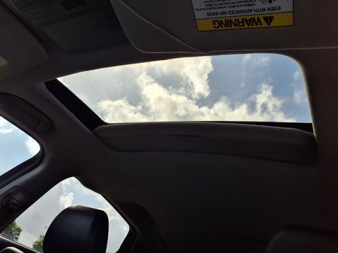 Used 2012 Honda Crosstour EX-L image 5