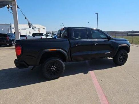 New 2026 GMC Canyon Elevation w/ Convenience Package image 40