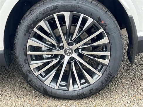 New 2026 Lexus RX 350 image 11