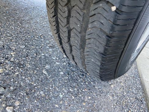 Used 2010 Jeep Liberty Sport w/ Popular Equipment Group image 22