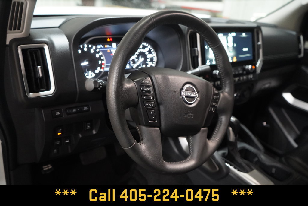 Used 2025 Nissan Frontier SL AWD/4WD image 17