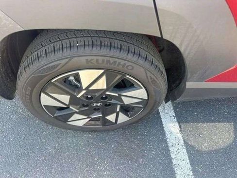 Used 2025 Hyundai Kona SEL image 20