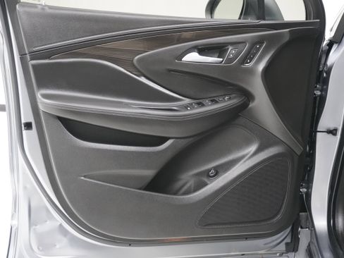Used 2020 Buick Envision Essence image 14